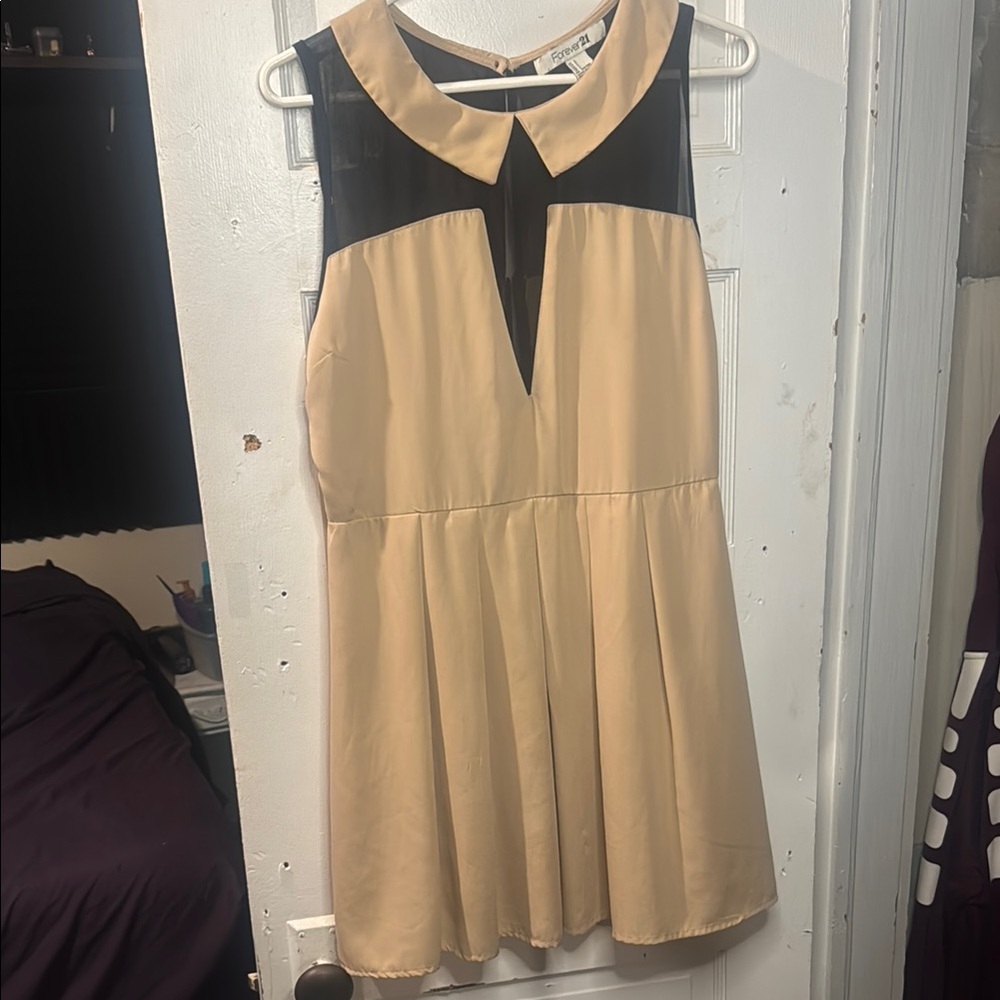 Forever 21 Cream Sheath Mini Dress with Peter Pan Collar